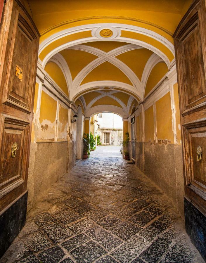 Suite Re Riccardo Caserta Dış mekan fotoğraf